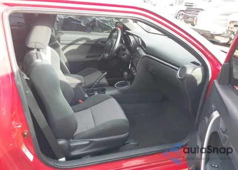 2015 Scion Tc from USA, damaged, VIN JTKJF5C75F3093770